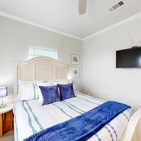 Caisson Modern Beach Cottage Surfside Beach Exterior foto