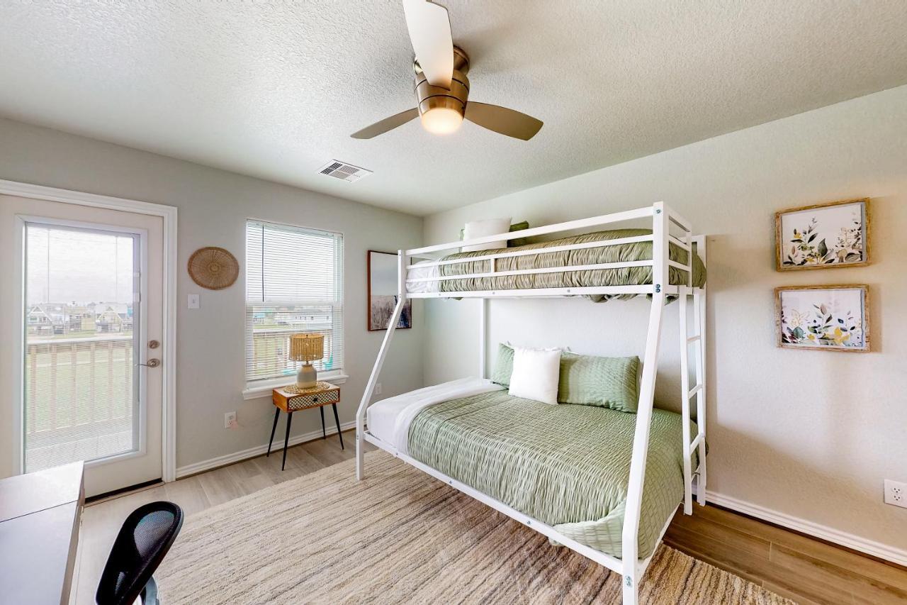 Caisson Modern Beach Cottage Surfside Beach Exterior foto